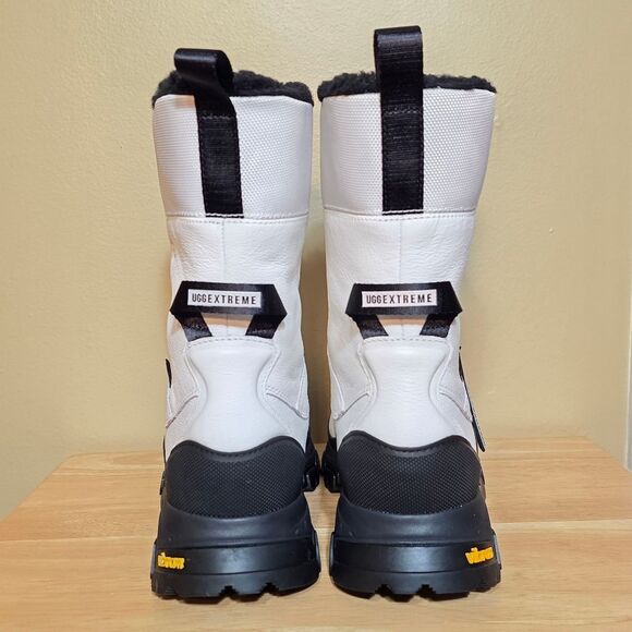 UGG Adirondack Meridian Gore-Tex Extreme Boots White 1143839 Women's Size 9 - Picture 5 of 8